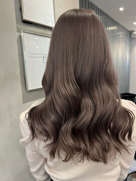 ジーナ 船橋(Zina) オトナ女子ツヤ髪アッシュカラーふんわりミディシースルーバング