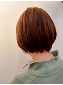 スッキリショートボブ(イルミナカラー、春スタイル)