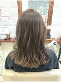 グラデーション/デザインカラー/ベージュ系/巻き髪/トーンダウン