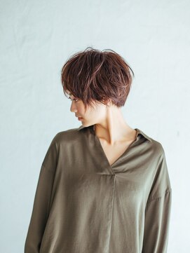 フランズ いわき(FLUNS) 黒髪/グレーベージュ/レイヤーロング/前髪パーマ/いわき市