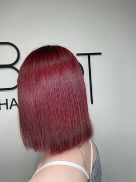 テイス 新宿(TACE) ピンクカラー[ネビージュ/黒髪/小顔/新宿]