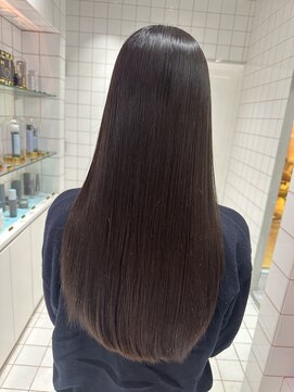 ロンドルーチェ 心斎橋(Lond luce) ダークアッシュ/ミディアムレイヤーカット［髪質改善/縮毛矯正］