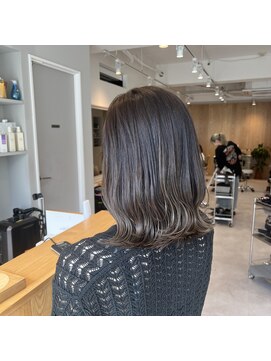 トリート 津田沼店(TREAT) オリーブグレージュ