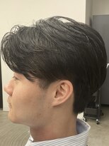 フイ 新宿3丁目(Hui)&nbsp;フェザーパーマ/グレーブルーカラー/刈り上げショートパンク