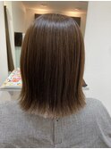 結べる長さの切りっぱなしボブ☆
