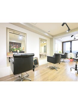 女性ならではのお悩みも、共感し、しっかり解決へ導いてくれる。親身なスタイリストばかりで話しやすい♪