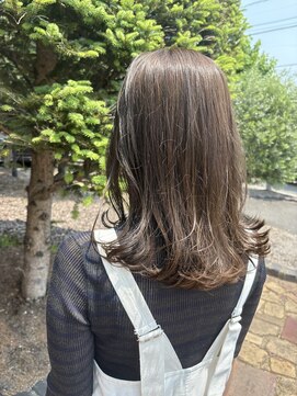 ヘアルーム フラット(HAIR ROOM flat) オリーブカラー