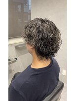 ササ(33)&nbsp;波巻きホワイトメッシュパーマ