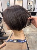 ショートボブ　ハイライト