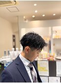縦落ちツイストスパイララパーマ