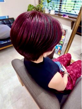 ショート～ミディアムまで幅広く似合わせる繊細なカット技術が好評◎360°美しいフォルムが叶う♪