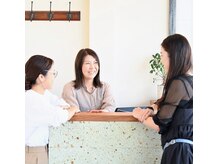 経験豊かな女性スタッフが活躍しています。何でもご相談下さい。