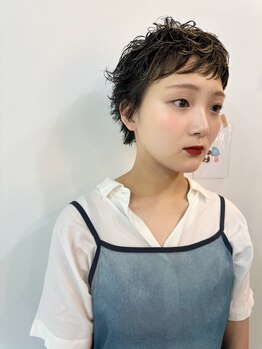 【京都/今出川】マンツーマン対応◎二人だけののプライベートサロンで、妥協のないデザインカラーを！
