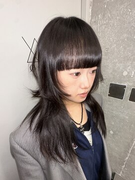 オーン(OOn) ウルフカット