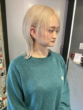 シリー(Silly) ブリーチ2回【ブロンドベージュ】