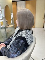 ハウオリ 金沢駅西店(Hau'oli)&nbsp;白髪ぼかし/白髪ぼかしハイライト/脱白髪染め/白髪染め/透明感