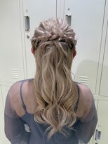 フェイス 石川町 (FACE) ヘアセット,お呼ばれヘアハーフアップ