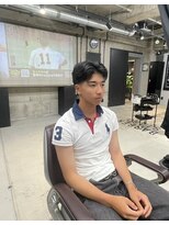 ストローヘアー(STRAW hair)&nbsp;センターパート ツーブロック テーパーフェード