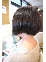 ヘアー ライフ トゥルース(Hair Life truth) ≪truth≫くびれ前下がりショートボブ