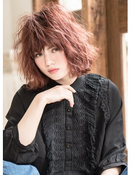 アズーア ヘアーアンドスパ(azure hair&spa) ボサかわ　トレンドピンク　 モード