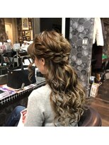 スタジオカラー(Studio Color)&nbsp;ハーフアップ