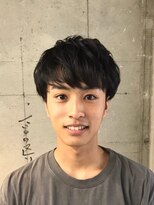 オッソ(OSSO)&nbsp;くせ毛風パーマソフトツーブロックフェザーマッシュ