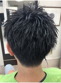 メンズのストレートパーマ×ツーブロック