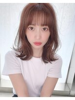 ミディアムレイヤー（耳かけ毛先パーマイメチェン）