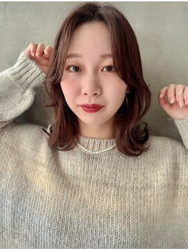 リタ(Lita) ★くびれヘア/韓国ヘア/2wayバング/切りっぱなしミディアム★