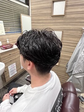 銀座マツナガ 神田店 大人オシャレセンターパートゆるふわ無造作パーマ