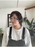 顔まわりレイヤーパーマ。