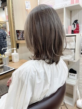 ミッシェル アフロート(michelle afloat) 20代30代40代50代脱ぺったり絶壁☆外ハネボブもカーブカット