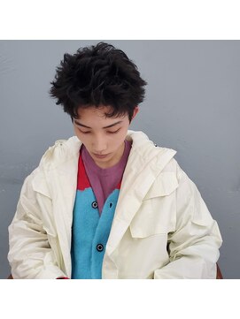 ガーランド (Garland) メンズ黒髪スパイキーカット