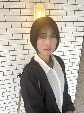 ビーアンドイー(B&E) 大人ショート