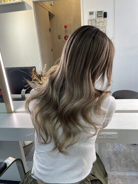 ブレンド 渋谷(BLend) ハイライトカラーマチルダボブインナーグレージュ前髪