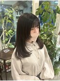 シンプルセミロング×フェイスレイヤー