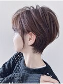 くびれショート&立体感ボブ