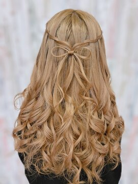 ヘアメイクサロン チャンス(Hair make salon CHANCE) ウォーターフォール