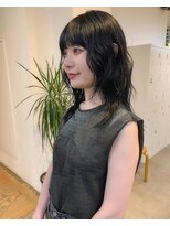 クラフト ヘア デザイン(CRAFT HAIR DESIGN)&nbsp;【CRAFT渡邉】ウルフ風レイヤーパーマ / ネイビーカラー