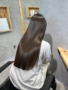 ハウリーヘアアンドスパ(HAURY hair&spa) 切りっぱなしロング/ミラートリートメント【髪質改善/縮毛矯正】