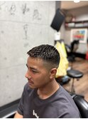 スキンフェード×アイロンパーマ