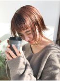 コーヒーと切りっぱなしボブ