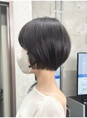 ショート　ショートボブ　ハンサムショート　前髪　暗めカラー