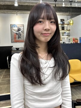 イースエモーション(ease et motion) 【天神.大名.今泉】ロングレイヤー×艶感青紫カラー