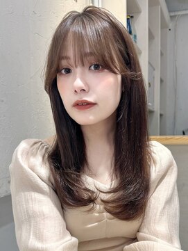 ルアン 大分駅店(ruen) セミロング/透明感カラー/髪質改善トリートメント