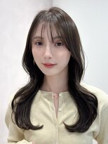 アグノス 青山(Agnos)&nbsp;斜めバングアンブレラカラー美髪イメチェンワンカールモテ髪