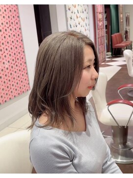 アース いわき店(HAIR&MAKE EARTH) 透明感グレージュの大人くびれミディ
