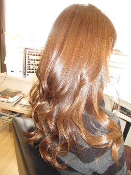 コア フィール ア デイ(COIFFURE A DAY) ゆる巻きで愛されロング