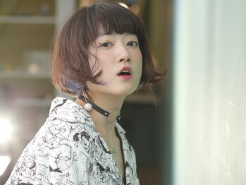 バポス ヘアサロン (BAPOS Hair Salon)の写真/フォルムカットで再現性も動きもバランスも私らしいStyleを叶えてくれる!お得なご新規様限定クーポンもあり