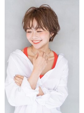エース (ACE) ACE 小顔ショート×無造作カール